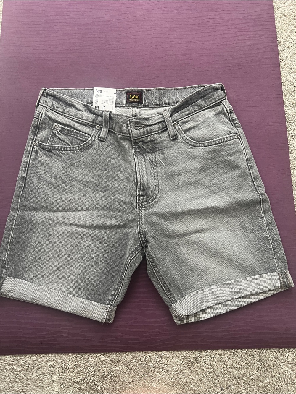 Lee Light Gray Rolled-Hem Denim Shorts